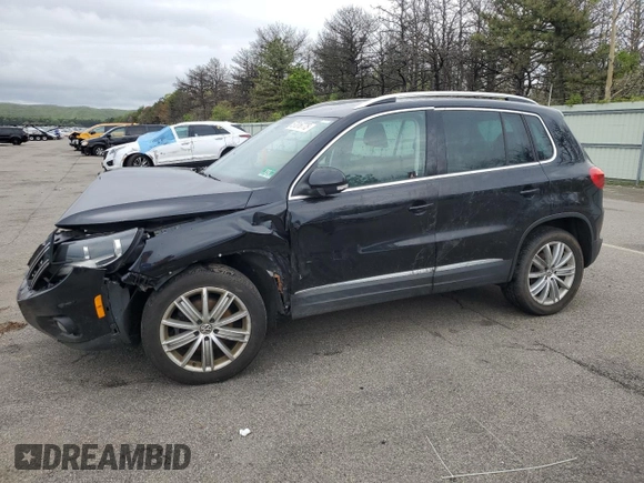 2014 Volkswagen Tiguan S z VIN WVGBV3AX5EW554500, wystawiony jako Copart lot #57016775 z przebiegiem 91 101 mil mil oraz Szkoda całkowita • Salvage title. Historia ofert i sprzedaży dostępna na DreamBid. Obrazek 1.