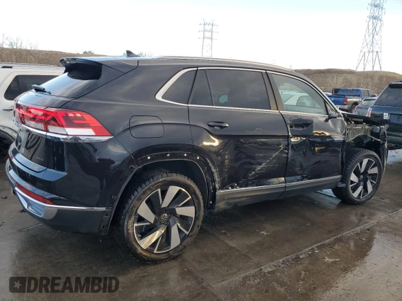 2024 Volkswagen Atlas SEL with VIN 1V2BE2CA4RC210962, listed as a Copart auction lot 46136285 with 13,950 mi miles and Salvage title. Bid and sale history available at DreamBid. Image 3.