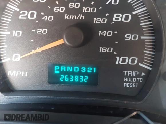2005 Chevrolet City Express Cargo z VIN 1GCHG35V051250473, wystawiony jako IAAI lot #42316832 z przebiegiem 263 832 mil mil oraz . Historia ofert i sprzedaży dostępna na DreamBid. Obrazek 15.