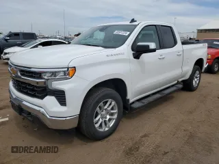2024 Chevrolet Silverado 1500 LT with VIN 1GCRDDED0RZ176828, listed as a Copart auction lot 68931224 with 11,070 mi miles and Salvage Title. Bid and sale history available at DreamBid. Image 1.