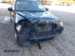 2008 BMW X5 3.0si with VIN 5UXFE43578L026470, listed as a IAAI auction lot 41332050 with 160,467 mi miles. Bid and sale history available at carsss.com. Image 6.