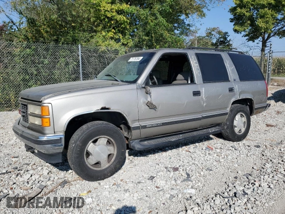 1999 GMC Yukon with VIN 1GKEK13R5XJ725991, listed as a Copart auction lot 71176784 with 245,481 mi miles and Clean Title. Bid and sale history available at carsss.com. Image 1.