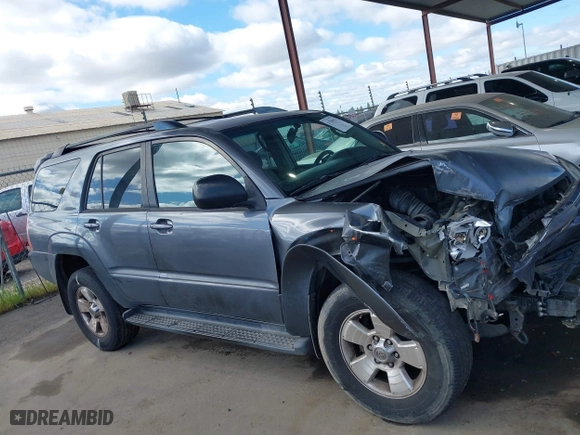 2005 Toyota 4Runner SR5 with VIN JTEZU14R850055504, listed as a IAAI auction lot 41708872 with 270,835 mi miles. Bid and sale history available at carsss.com. Image 13.