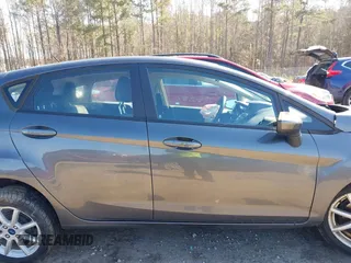 2019 Ford Fiesta SE with VIN 3FADP4EJ1KM105769, listed as a IAAI auction lot 41649748 with 88,647 mi miles. Bid and sale history available at carsss.com. Image 13.