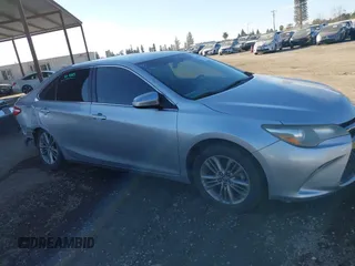 2015 Toyota Camry XLE with VIN 4T1BF1FK7FU886921, listed as a IAAI auction lot 41626611 with 171,377 mi miles. Bid and sale history available at carsss.com. Image 14.
