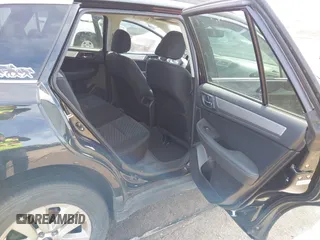 2016 Subaru Outback 2.5i Premium with VIN 4S4BSACC7G3201137, listed as a IAAI auction lot 41680654 with 101,078 mi miles. Bid and sale history available at carsss.com. Image 8.
