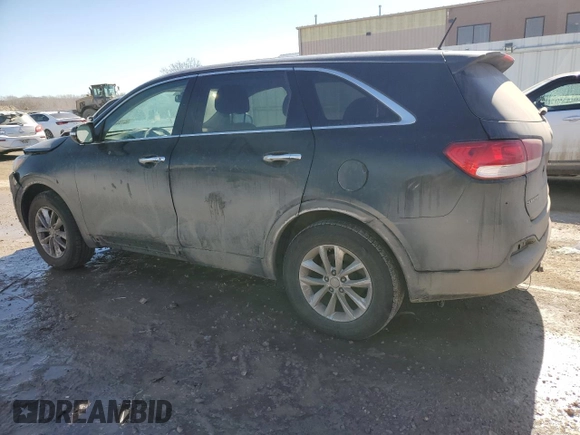 2016 Kia Sorento LX with VIN 5XYPG4A37GG043586, listed as a Copart auction lot 46790385 with 184,870 mi miles and Salvage Title. Bid and sale history available at carsss.com. Image 2.