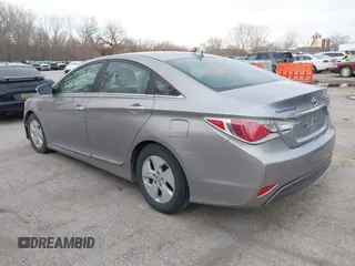 2012 Hyundai Sonata Hybrid with VIN KMHEC4A44CA031963, listed as a IAAI auction lot 41836969 with 251,112 mi miles and . Bid and sale history available at DreamBid. Image 3.