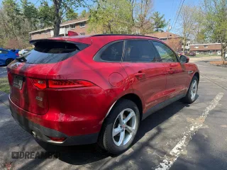 2017 Jaguar F-Pace 35t Premium with VIN SADCJ2BV6HA072359, listed as a Copart auction lot 54333995 with 93,910 mi miles and Clean Title. Bid and sale history available at DreamBid. Image 4.