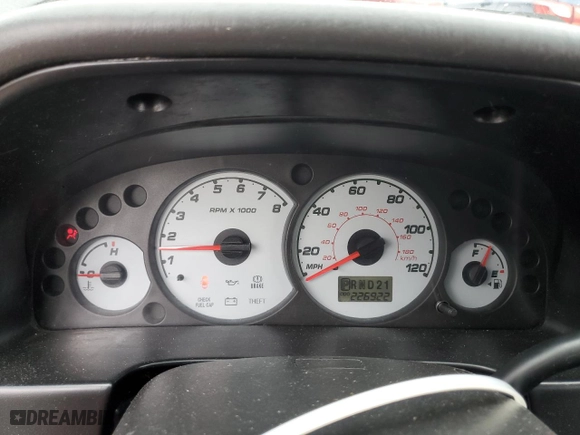 2004 Ford Escape XLT with VIN 1FMYU03154DA14790, listed as a Copart auction lot 53172845 with 226,922 mi miles and Non Repairable. Bid and sale history available at carsss.com. Image 9.