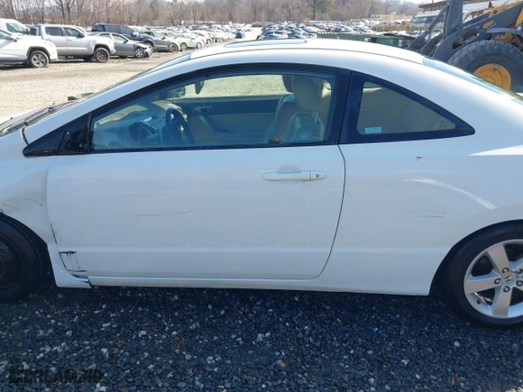 2008 Honda Civic Cpe EX-L with VIN 2HGFG12908H562786, listed as a IAAI auction lot 41479885 with 158,928 mi miles. Bid and sale history available at carsss.com. Image 15.