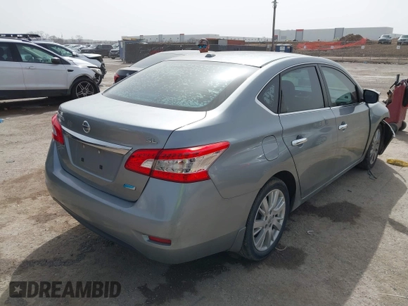 2013 Nissan Sentra SR z VIN 3N1AB7AP2DL620041, wystawiony jako IAAI lot #41720964 z przebiegiem 82 816 mil mil oraz . Historia ofert i sprzedaży dostępna na DreamBid. Obrazek 4.