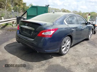 2011 Nissan Maxima 3.5 SV with VIN 1N4AA5AP8BC806248, listed as a IAAI auction lot 41958246 with 147,873 mi miles. Bid and sale history available at carsss.com. Image 4.