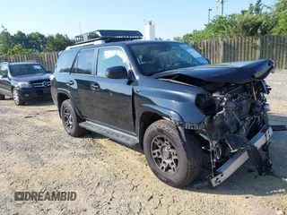 2017 Toyota 4Runner SR5 with VIN JTEBU5JR3H5462246, listed as a IAAI auction lot 42652225 with 134,905 mi miles and . Bid and sale history available at DreamBid. Image 1.
