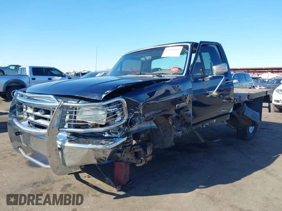 1996 Ford F-250 with VIN 2FTHF25H1TCA71880, listed as a IAAI auction lot 41343169 with 204,813 mi miles. Bid and sale history available at carsss.com. Image 18.