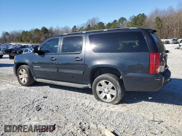 2011 GMC Yukon XL SLT with VIN 1GKS1KE09BR160925, listed as a Copart auction lot 46185765 with 210,428 mi miles and Clean Title. Bid and sale history available at DreamBid. Image 2.