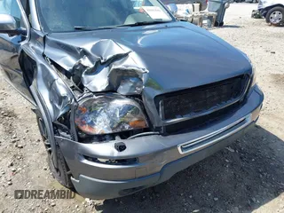 2008 Volvo XC90 V8 with VIN YV4CZ852181464333, listed as a IAAI auction lot 41983609 with 193,377 mi miles. Bid and sale history available at carsss.com. Image 6.