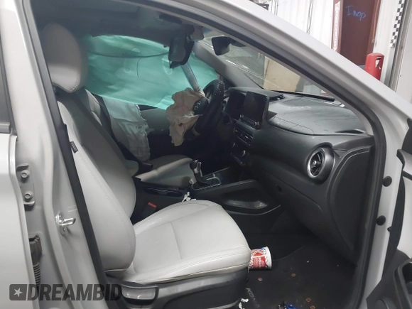 2022 Hyundai Kona Limited with VIN KM8K53A34NU837947, listed as a IAAI auction lot 40972462 with 16,906 mi miles. Bid and sale history available at carsss.com. Image 5.