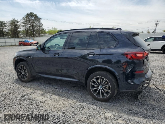 2023 BMW X5 xDrive45e z VIN 5UXTA6C01P9R61137, wystawiony jako Copart lot #56458155 z przebiegiem 27 501 mil mil oraz Szkoda całkowita • Salvage title. Historia ofert i sprzedaży dostępna na DreamBid. Obrazek 2.