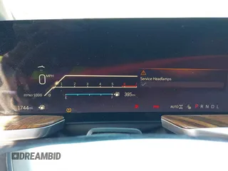 2025 Cadillac Escalade z VIN 1GYS9GRL7SR168408, wystawiony jako IAAI lot #41855623 z przebiegiem 1 744 mil mil oraz . Historia ofert i sprzedaży dostępna na DreamBid. Obrazek 7.
