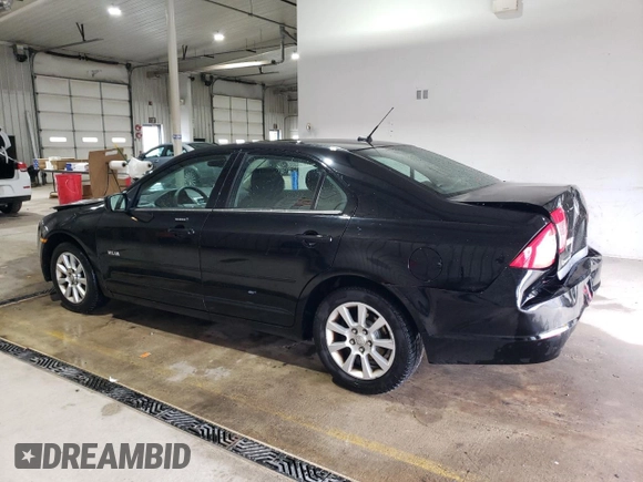 2008 Mercury Milan with VIN 3MEHM07Z18R642796, listed as a Copart auction lot 52494445 with 116,101 mi miles and Salvage Title. Bid and sale history available at carsss.com. Image 2.