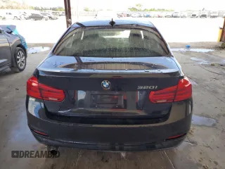 2018 BMW 3 Series 320i with VIN WBA8A9C59JAH13373, listed as a Copart auction lot 52910505 with 55,016 mi miles and Salvage Title. Bid and sale history available at carsss.com. Image 6.