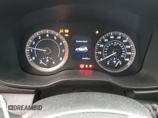 2022 Hyundai Venue SE z VIN KMHRB8A31NU192646, wystawiony jako Copart lot #57882115 z przebiegiem 64 683 mil mil oraz Szkoda całkowita • Salvage title. Historia ofert i sprzedaży dostępna na DreamBid. Obrazek 9.