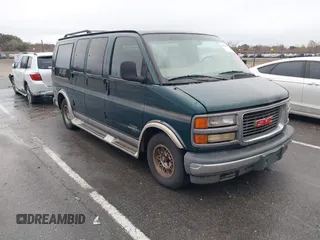 1997 GMC Savana with VIN 1GDFG15R6V1004277, listed as a IAAI auction lot 41462401 with 495,223 mi miles. Bid and sale history available at carsss.com. Image 1.