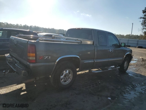 2002 GMC Sierra 1500 SLE with VIN 2GTEK19T421207842, listed as a Copart auction lot 42148005 with 0 mi miles and Clean Title. Bid and sale history available at carsss.com. Image 3.