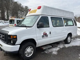 2014 Ford Econoline Cargo Commercial with VIN 1FTNS2EW6EDA97603, listed as a Copart auction lot 47958945 with 112,974 mi miles and Clean Title. Bid and sale history available at carsss.com. Image 2.