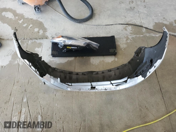 2019 Nissan Note SV с VIN 3N1CE2CP3KL361458, выставлен на аукционе Copart как лот 61178845 с пробегом 99 211 миль миль и На запчасти • Non repairable. История ставок и продаж доступна на DreamBid. Изображение 12.