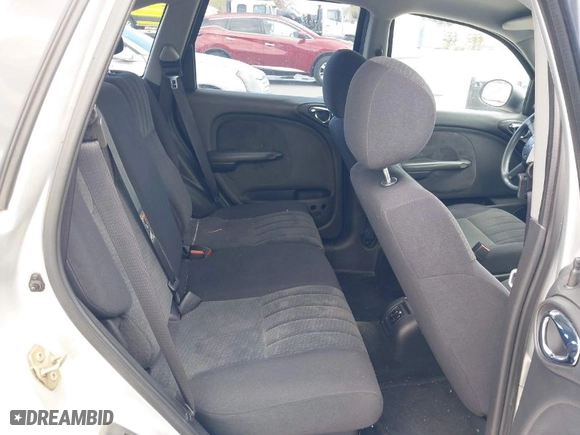 2005 Chrysler PT Cruiser with VIN 3C4FY48B85T558396, listed as a IAAI auction lot 41921247 with NaN miles. Bid and sale history available at carsss.com. Image 8.