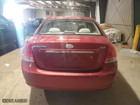 2009 Kia Spectra EX with VIN KNAFE222895666204, listed as a Copart auction lot 43990825 with 138075 miles and Salvage Title. Bid and sale history available at carsss.com. Image 6.