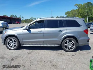 2015 Mercedes-Benz GL-Class GL 550 with VIN 4JGDF7DE5FA466293, listed as a IAAI auction lot 41857560 with 1 mi miles. Bid and sale history available at carsss.com. Image 15.