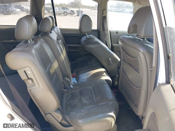 2006 Honda Pilot EX-L with VIN 5FNYF28566B038128, listed as a IAAI auction lot 41840111 with 231,361 mi miles. Bid and sale history available at carsss.com. Image 8.