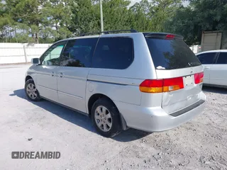 2002 Honda Odyssey EX z VIN 5FNRL18662B024093, wystawiony jako IAAI lot #42225962 z przebiegiem 333 283 mil mil oraz . Historia ofert i sprzedaży dostępna na DreamBid. Obrazek 3.