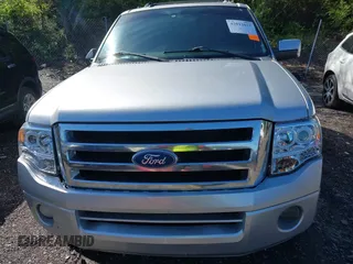 2011 Ford Expedition Limited with VIN 1FMJU1K56BEF07381, listed as a IAAI auction lot 42012025 with 262,730 mi miles. Bid and sale history available at carsss.com. Image 6.