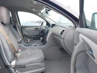 2017 Chevrolet Traverse LS with VIN 1GNKRFKD6HJ192586, listed as a IAAI auction lot 41694303 with 133,328 mi miles. Bid and sale history available at carsss.com. Image 5.