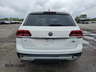2018 Volkswagen Atlas SE with VIN 1V2KR2CA3JC546563, listed as a Copart auction lot 55458335 with 126,384 mi miles and Salvage title. Bid and sale history available at DreamBid. Image 6.