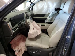 2024 Hyundai Santa Fe Calligraphy with VIN 5NMP5DGL4RH060268, listed as a Copart auction lot 44433795 with 0 mi miles and Salvage Title. Bid and sale history available at carsss.com. Image 7.