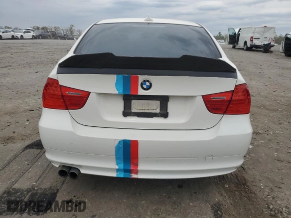 2009 BMW 3 Series 328i with VIN WBAPH77599NM31774, listed as a Copart auction lot 52669315 with 241,355 mi miles and Salvage title. Bid and sale history available at DreamBid. Image 6.