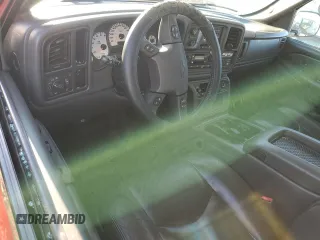 2004 Chevrolet Silverado SS z VIN 2GCEK19N941283609, wystawiony jako Copart lot #83669554 z przebiegiem 132 832 mil mil oraz Szkoda całkowita • Salvage title. Historia ofert i sprzedaży dostępna na DreamBid. Obrazek 8.
