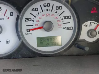 2005 Ford Escape XLT with VIN 1FMCU93115KB85547, listed as a IAAI auction lot 41669441 with 267,022 mi miles. Bid and sale history available at carsss.com. Image 7.