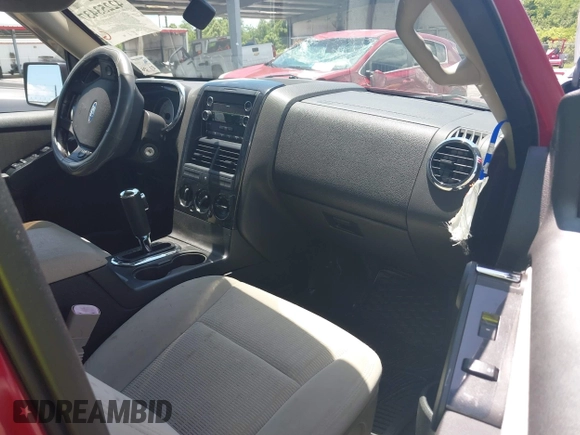 2008 Ford Explorer Sport Trac XLT с VIN 1FMEU31E38UA90296, выставлен на аукционе IAAI как лот 42253437 с пробегом 132 748 миль миль и . История ставок и продаж доступна на DreamBid. Изображение 5.