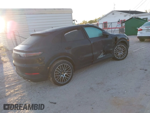 2020 Porsche Cayenne S z VIN WP1BB2AY2LDA58111, wystawiony jako IAAI lot #41764496 z przebiegiem Nie podano mil oraz . Historia ofert i sprzedaży dostępna na DreamBid. Obrazek 4.