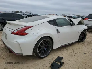 2016 Nissan 370Z Sport z VIN JN1AZ4EH4GM931560, wystawiony jako Copart lot #88990035 z przebiegiem Nie podano mil oraz Czysty tytuł • Clean title. Historia ofert i sprzedaży dostępna na DreamBid. Obrazek 3.