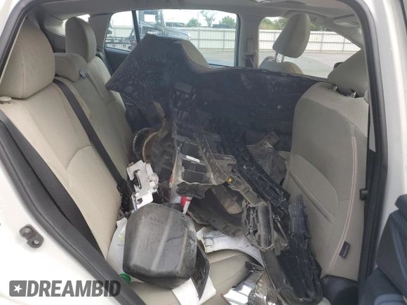 2019 Subaru Impreza Premium z VIN 4S3GTAD62K3753556, wystawiony jako Copart lot #63009014 z przebiegiem Nie podano mil oraz Szkoda całkowita • Salvage title. Historia ofert i sprzedaży dostępna na DreamBid. Obrazek 10.