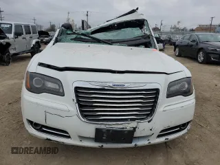 2014 Chrysler 300 with VIN 2C3CCAGG1EH283996, listed as a Copart auction lot 84528094 with 0 mi miles and Salvage Title. Bid and sale history available at carsss.com. Image 5.