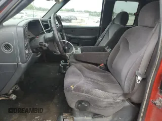 2002 GMC Sierra 1500 SLE z VIN 2GTEK19T021129091, wystawiony jako Copart lot #61494455 z przebiegiem 280 621 mil mil oraz Czysty tytuł • Clean title. Historia ofert i sprzedaży dostępna na DreamBid. Obrazek 7.
