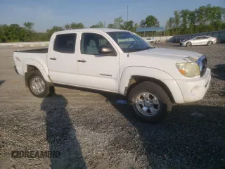 2008 Toyota Tacoma PreRunner with VIN 3TMJU62N98M068925, listed as a Copart auction lot 53834005 with 168,324 mi miles and Salvage title. Bid and sale history available at DreamBid. Image 4.